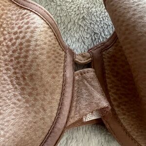 Chantelle High Quality Pink & Nude Bras, 2 pack, 34C